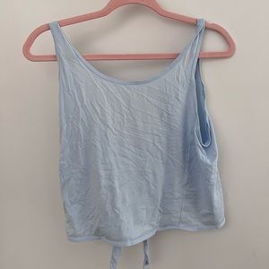 Lululemon tie back workout top